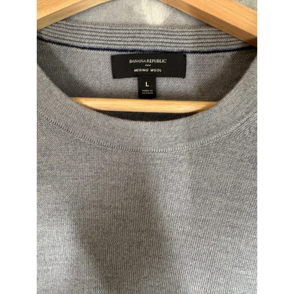 Men's Banana Republic 2025 100% Merino Wool Lightweight Crewneck Sweater L Gray